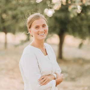 Meet your Posher, Courtney